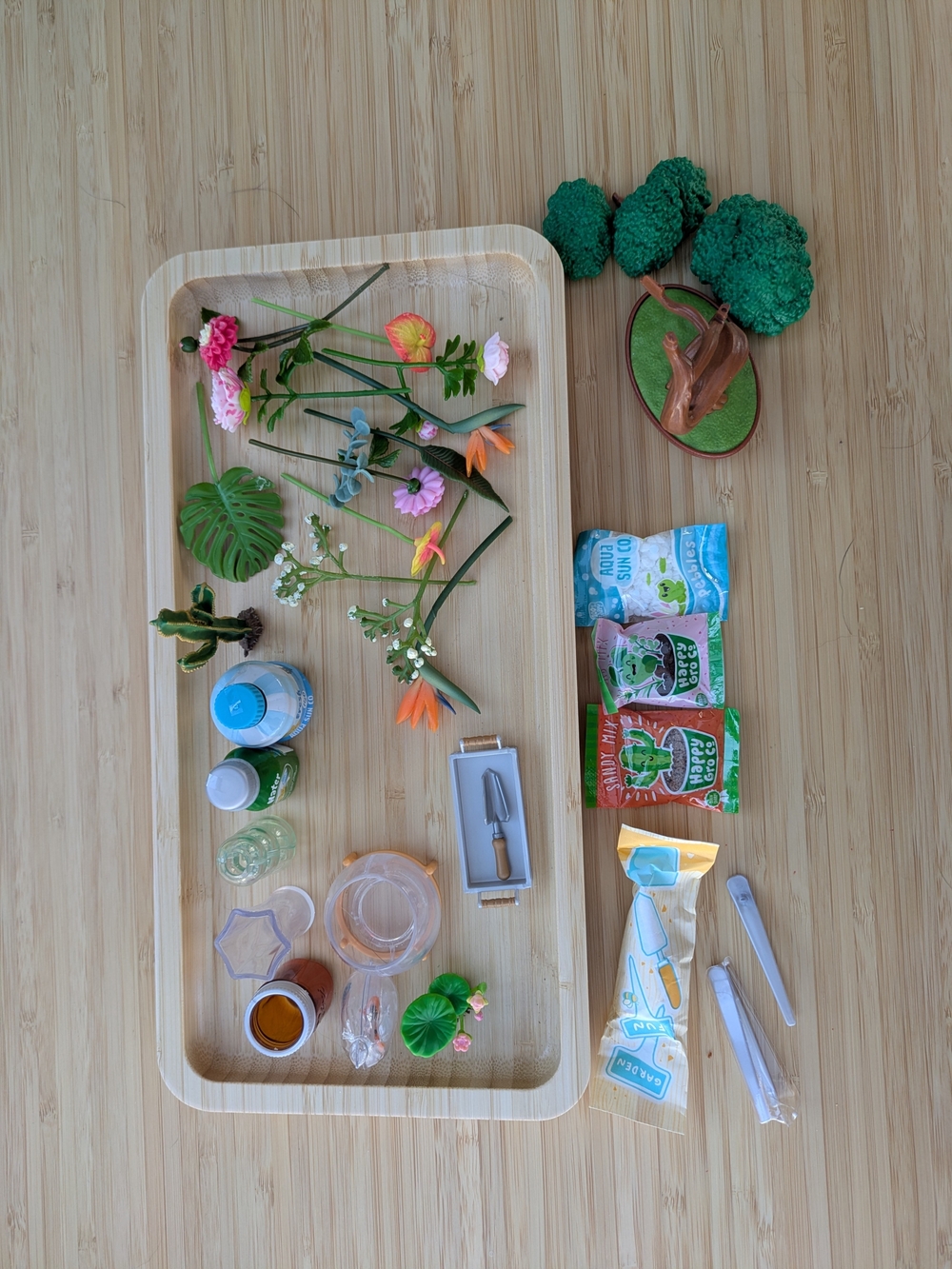 Miniverse Lot - Houseplants/Indoor Gardening